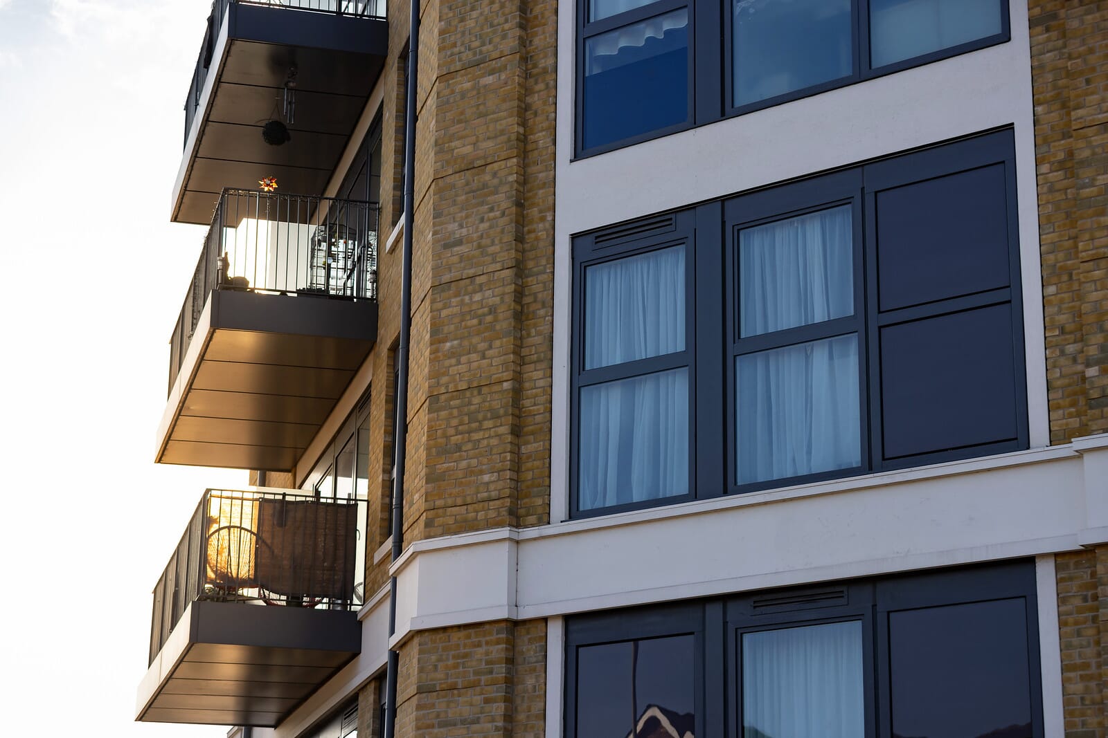 ALUMET- The Royal Exchange, Kingston