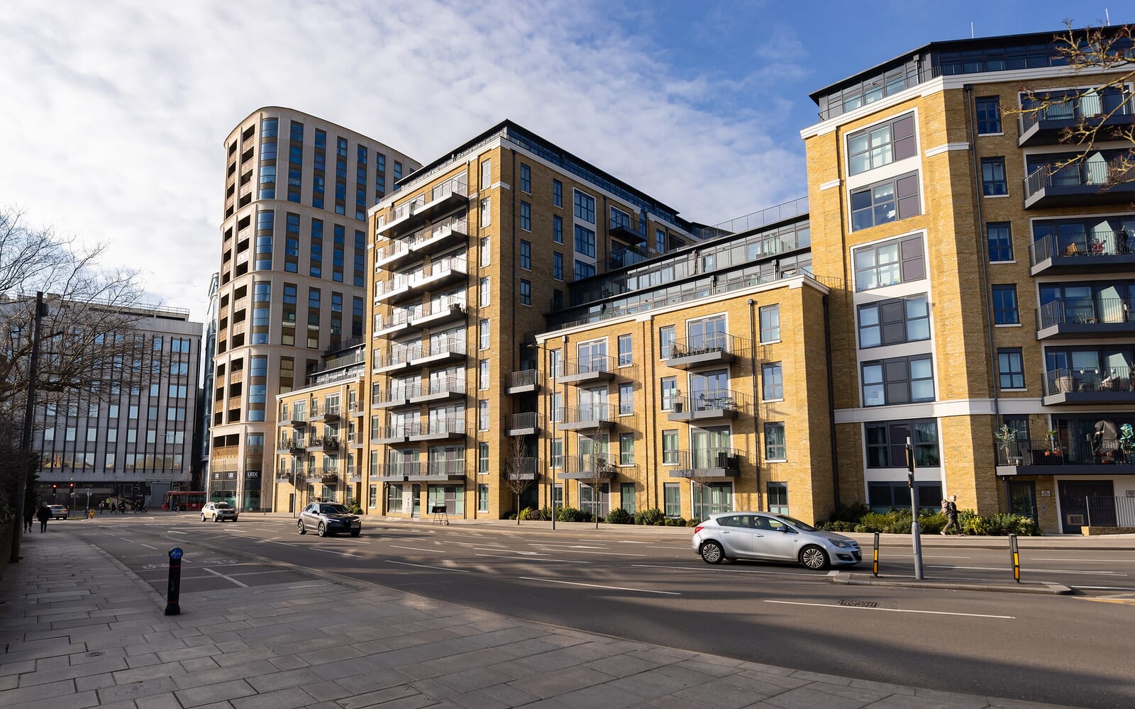 ALUMET- The Royal Exchange, Kingston